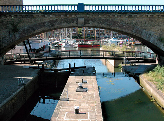 Canal entrance to Limehouse Basin, June 2003