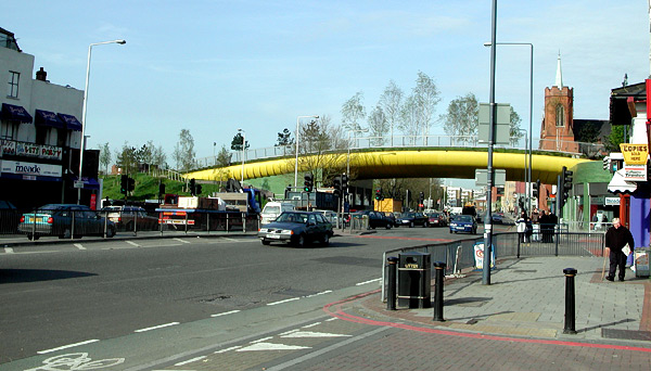 Green bridge, Mile End Park, 2001