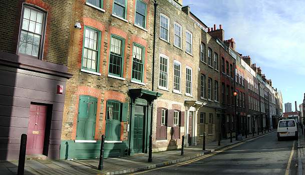 Fournier Street, Spitalfields, June 2001