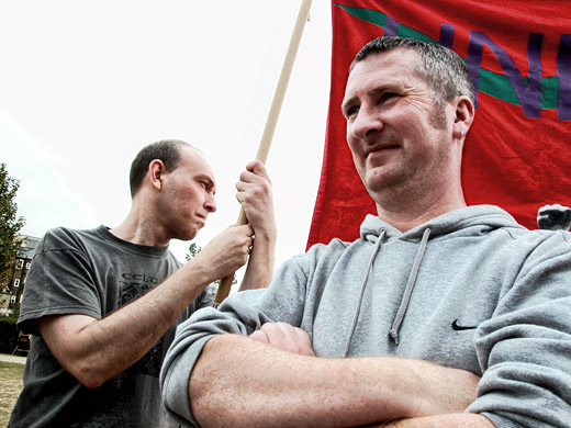 Kevin & Neil, Unison strike,October 2002