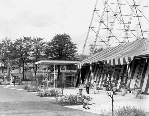 Festival of Britain Exhibition, Poplar 1951. Town Planning Pavillion.